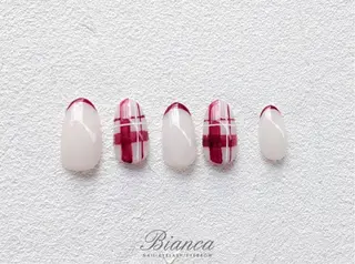 ネイル Bianca 渡邉🫧のネイルデザイン