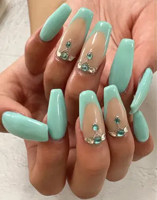 ネイル minoannail Yのネイルデザイン