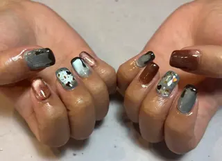ネイル nailsalon esのネイルデザイン