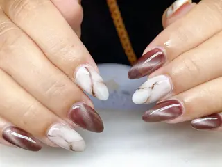 ネイル ECLAT エクラ所属・寺山 千鶴のネイルデザイン