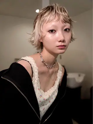 ショート カラー ベージュデザイン パーマKaito🌸のヘアスタイル