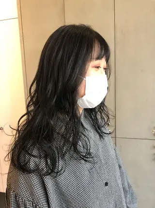 セミロング カラー 古屋 花織のヘアスタイル