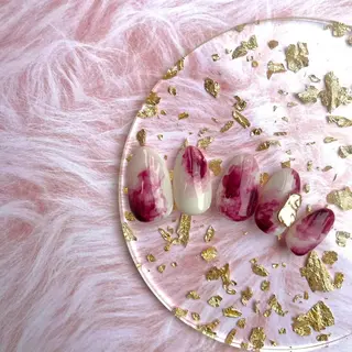 ネイル 恒川 みなみのネイルデザイン