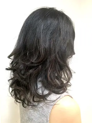 セミロング パーマ 大木 拓瑞のヘアスタイル