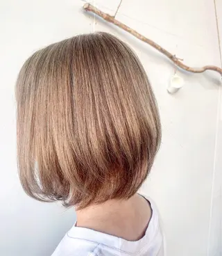 ショート カラー RINKA 琳茄のヘアスタイル