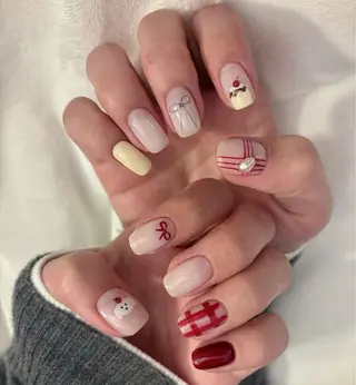 ネイル 高木 維麗絲のネイルデザイン