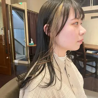 ロング カラー roost 優のヘアスタイル