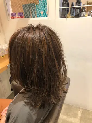 ミディアム カラー 鈴村 大介のヘアスタイル