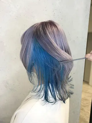 ミディアム カラー ヘアアレンジ ｲﾝﾅｰｶﾗｰ屋さん 🫧伊藤拓実のヘアスタイル