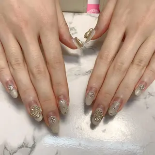 ネイル はな💎ネイル ワンホン、長さ出しのネイルデザイン