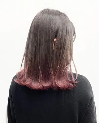 セミロング 艶カラーリスト 🌈銀座🌈牛込萌香のヘアスタイル