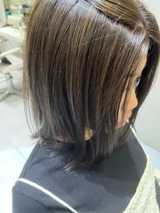ミディアム k-two 関 七海のヘアスタイル