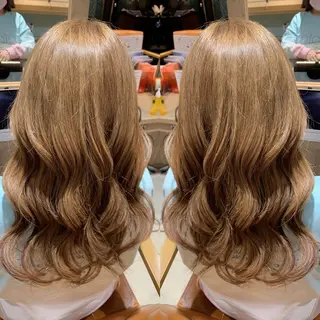 セミロング カラー 韓国🇰🇷 ✂︎hair 内田愛のヘアスタイル