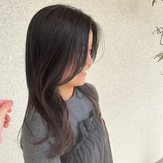 ロング 松本 茜のヘアスタイル