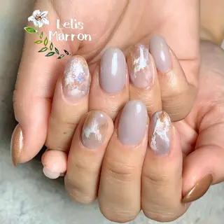ネイル Lelis Marron所属・岸 侑李のネイルデザイン