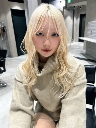 カラー nehus nagaoka所属・🖤複雑履歴ブリーチ Mizuki 🖤のヘアスタイル