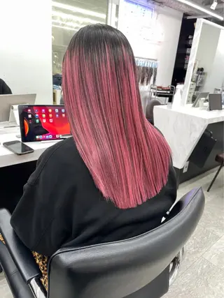 セミロング カラー ハイトーン&髪質改善 &韓国エクステ🤎のヘアスタイル