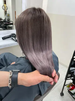 ミディアム カラー職人/上川原 雄飛のヘアスタイル