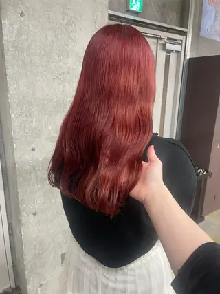 ロング 鈴木瑛里／ブロンド ベージュ／男女のヘアスタイル