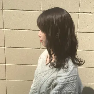 セミロング カラー しのはら まどかのヘアスタイル
