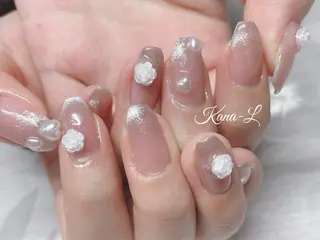 ネイル 芦辺 香奈のネイルデザイン