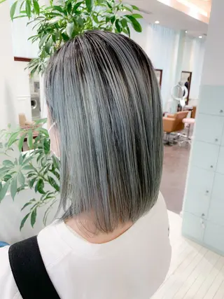 セミロング 🍀ケアブリーチ カラー🍀坂井のヘアスタイル