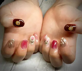 ネイル MARIANAIL マリアネイル所属・川上 真智子のネイルデザイン