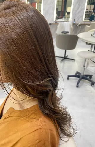 ロング カラー コルソケーツー　梅田茶屋町(corso k-two)所属・三村 さゆみのヘアスタイル