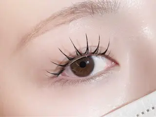 マツエク・マツパ cilmeili所属・cilmeili sakiのマツエク・マツパデザイン