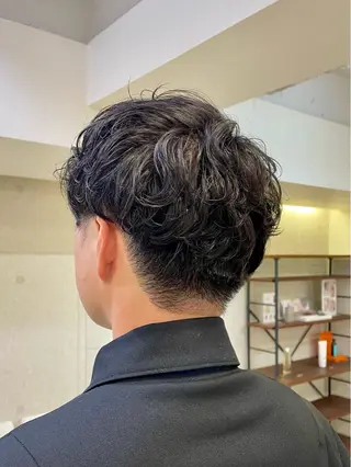 ショート パーマ メンズ 簡単スタイリングヘア 💫ﾖｺﾊｼのヘアスタイル
