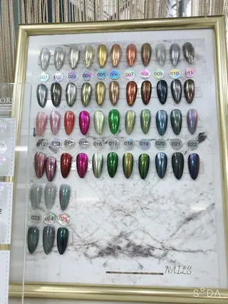 ネイル 閨匠上野店 leoのネイルデザイン