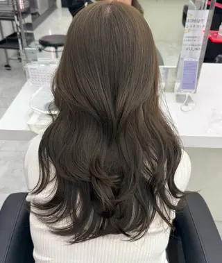カラー 🥂大人上品styl e🥂nozomiのヘアスタイル