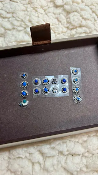 evergreen /眉毛•耳つぼのエステ・リラクイメージ