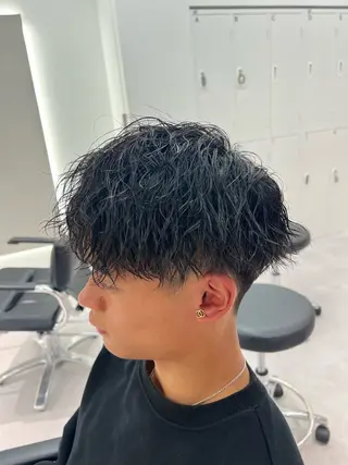 パーマ メンズ ツイスパ/シャドウ 矢吹俊大郎のヘアスタイル