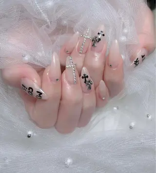 ネイル Lumi Nail 新大久保3‘のネイルデザイン