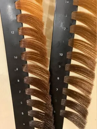 カラー 田中 鈴乃のヘアスタイル