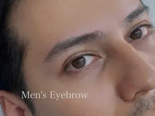 アイブロウ SPARKLE.恵比寿アイブロウサロン所属・SPARKLE. Ayaka🐰の眉毛・アイブロウイメージ