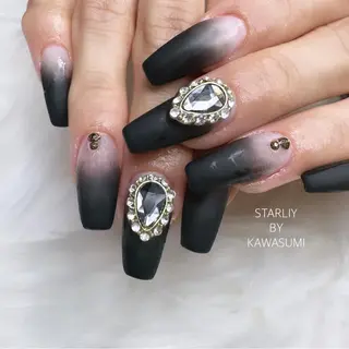 ネイル Starliy所属・~Starliy~ 三重県津市のネイルデザイン