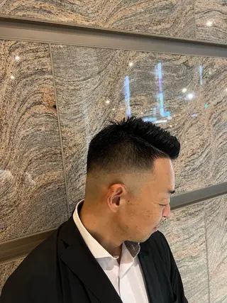 ショート ヒロ銀座新橋店所属・ヒロ銀座　さかうえ ひかる💈のヘアスタイル