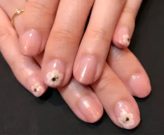 ネイル 心と身体を一休み♡ 萩原香織のネイルデザイン