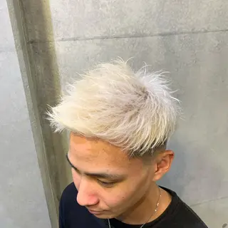 ショート カラー メンズ 及川シゲル 髪質改善講師のヘアスタイル