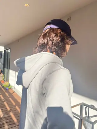 ミディアム イシイ モエカのヘアスタイル