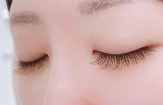 マツエク・マツパ ケイ チャンのネイルデザイン