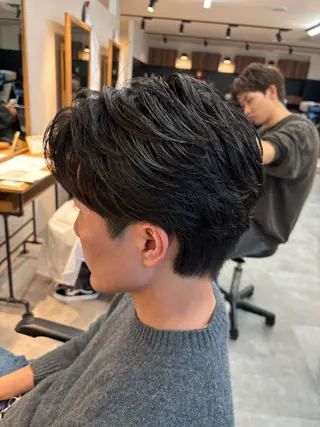 パーマ メンズ フェザーパーマ/韓国 /メンズカット保立のヘアスタイル