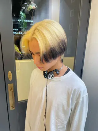 ショート カラー ブリーチ/ハイトーン 🌏💊RAINEのヘアスタイル