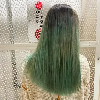 ロング 茜璃/ブリーチカラー /レイヤーカットのヘアスタイル