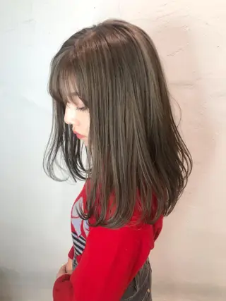 セミロング カラー 🇰🇷カルマパーマ kaito🇰🇷のヘアスタイル