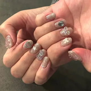 ネイル unwind ┊︎冬っぽネイル🧸のネイルデザイン