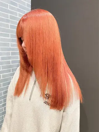 カラー 長尾菜々美🐰 ／ハイトーンカラーのヘアスタイル