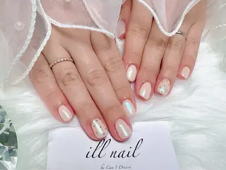 ネイル 綱島 佳恵のネイルデザイン